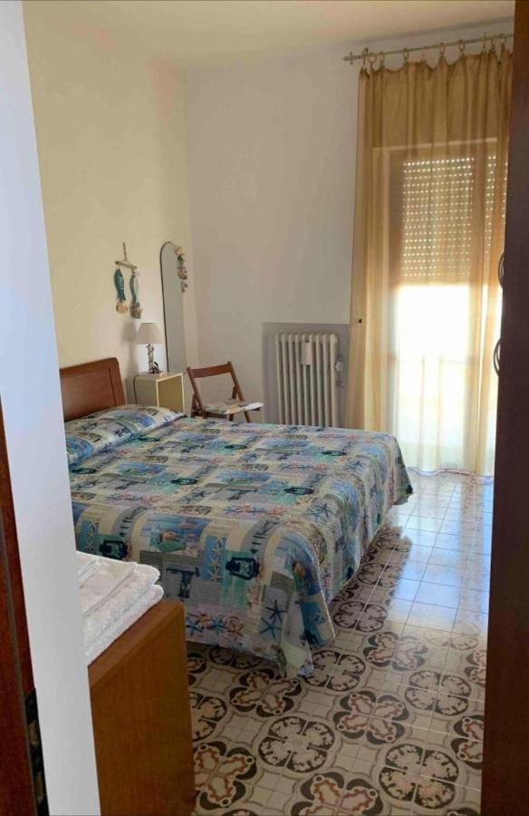 Appartamento Alba Rosa 滨海弗兰卡维拉 外观 照片